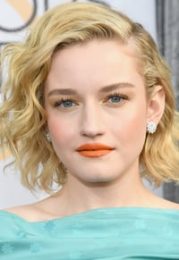 Julia Garner