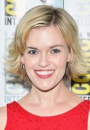 Kari Wahlgren